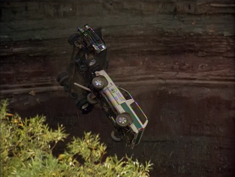File:Road Rage-2000-Still-13132.png